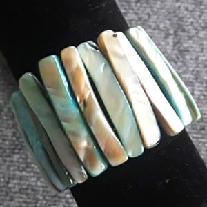 Turquoise and soft beige stretch shell bracelet